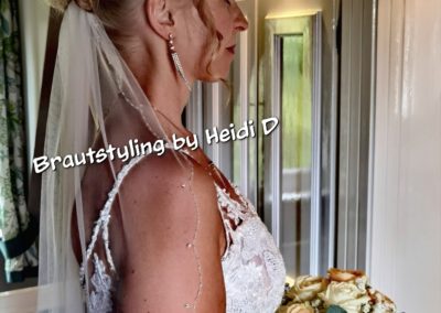 Brautstyling, Hochsteckfrisur + Schleier im Nacken | Maskenbildnerin & Visagistin Heidi Debbah